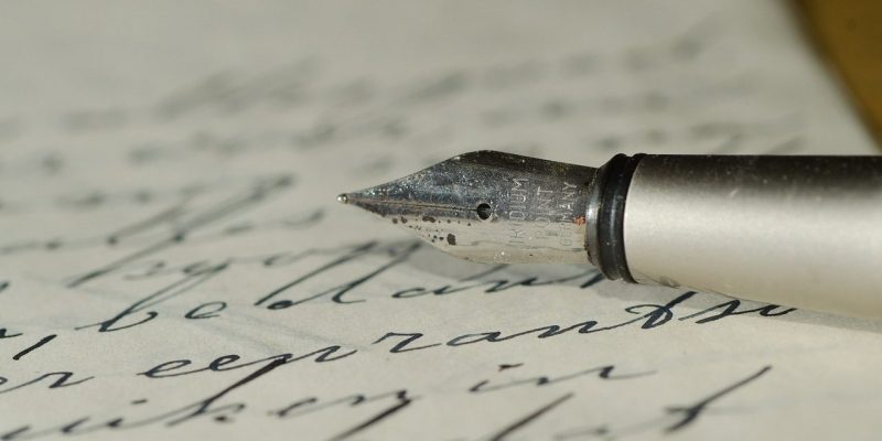 Gibt es Briefumschläge bei dm zu kaufen?