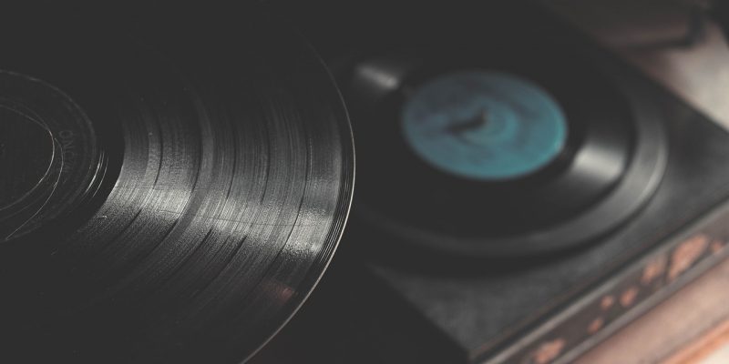 Gibt es Vinylreiniger bei dm zu kaufen?